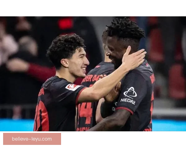 德甲联赛最新战报：劲旅鏖战积分榜争夺激烈